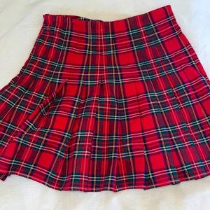 brandy melville plaid skirt